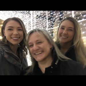 Meet your Posher, Suzie